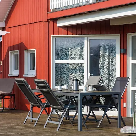 Plueschmors Tatil Evi Holm (Plon)