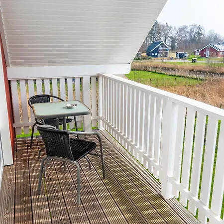 Plueschmors Holm (Plon)